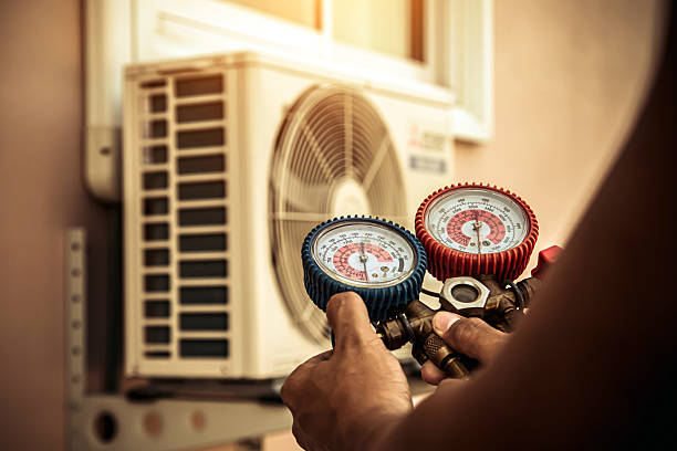 Professional Ductwork Repair technician working in Saint Francis, WI